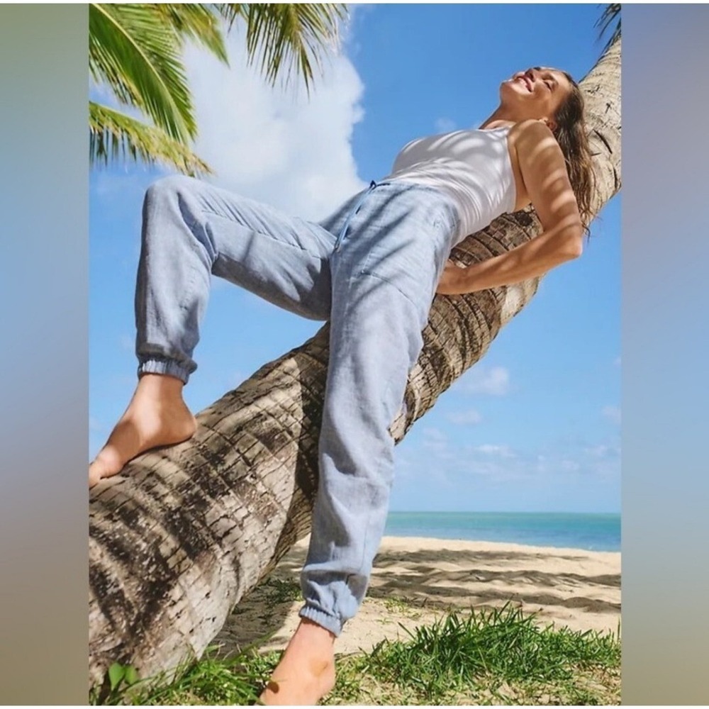New Athleta 100% Linen Joggers Pants 16 Chambray Blue Travel NWT Vacation Cruise - Picture 3 of 13
